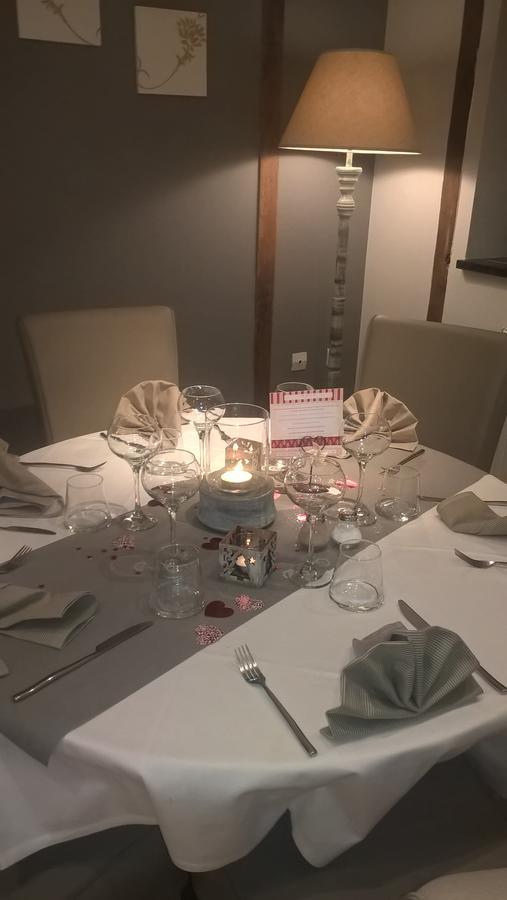 Les Temps Gourmands Bed & Breakfast Mondrepuis Bagian luar foto